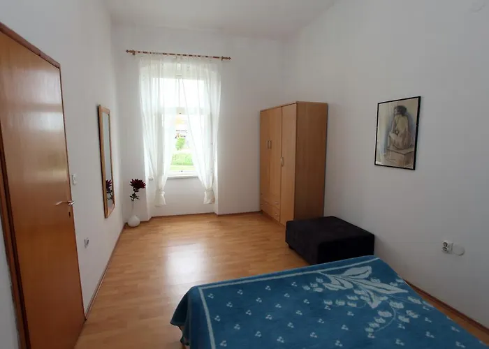 Viribus * Πούλα